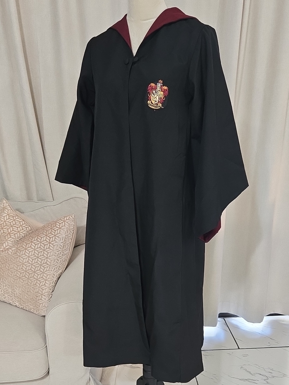 Universal Studios Wizarding World Of Harry Potter Gryffindor Robe KidsSize XXS